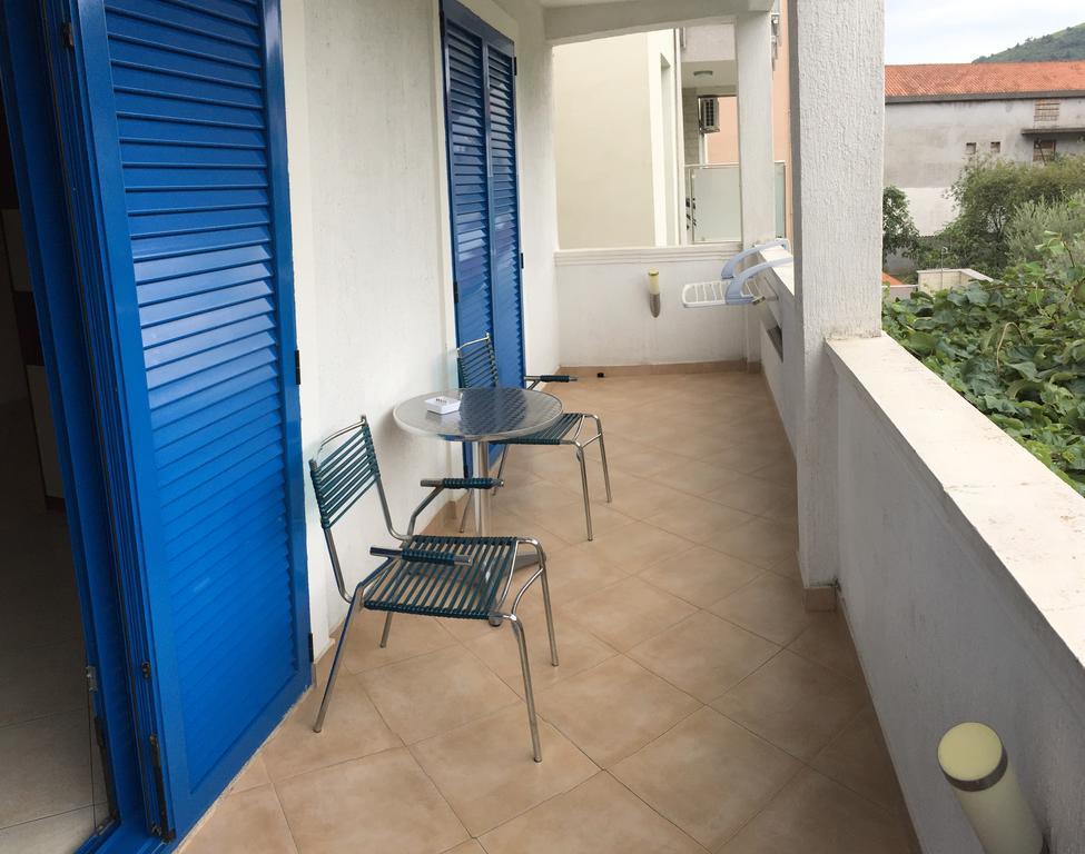 Apartmani Mainski Put 39 Budva Buitenkant foto